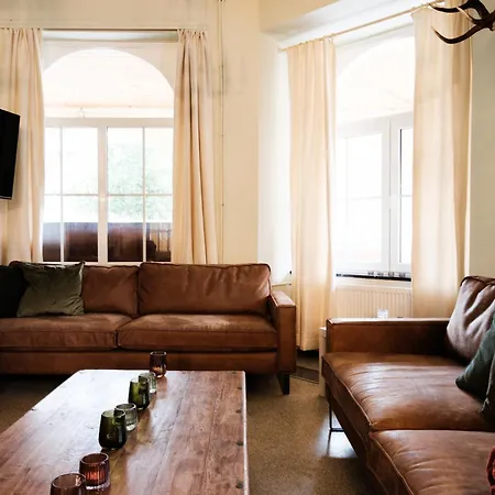 Holiday home Maison Meuse Waulsort