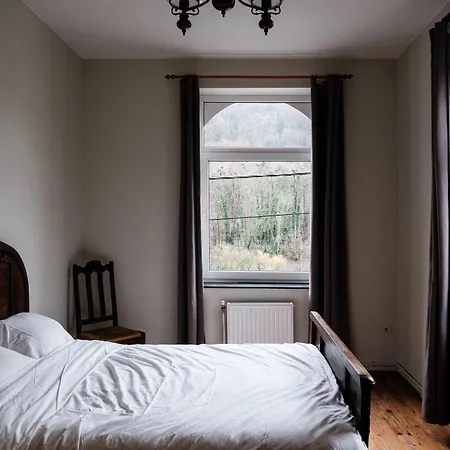 Maison Meuse * Waulsort